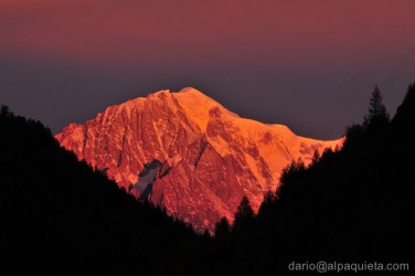 Alba sul Monte Bianco